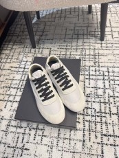 プラダ靴 PRADA 2024新作 道徳トレーニングシューズ
