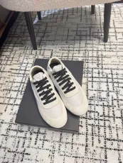 プラダ靴 PRADA 2024新作 道徳トレーニングシューズ