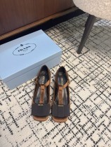 プラダ靴 PRADA 2024新作 メリージェーンの靴