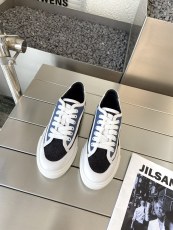 エルメス靴 HERMES 2024新作 カジュアルな白い靴