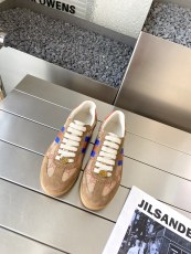 グッチ靴 GUCCI 2024新作 カジュアルな道徳トレーニングシューズ