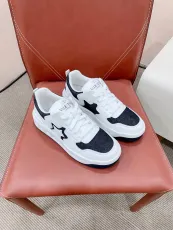 ヴァレンティノ靴 VALENTINO 2024新作 カップルスタイルのカジュアルスポーツシューズ