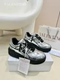 ヴァレンティノ靴 VALENTINO 2024新作 スポーツシューズとカジュアルシューズ