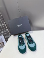 プラダ靴 PRADA 2024新作 道徳トレーニングシューズ