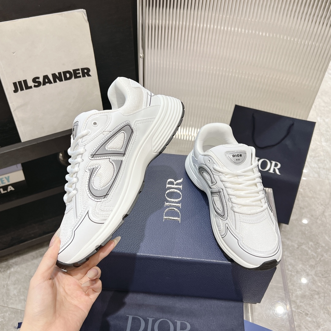 ディオール靴 DIOR 2024新作 カジュアルシューズ