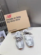 ミュウミュウ靴 Miu Miu 2024新作 カップルスニーカー