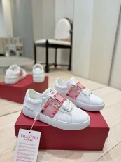 ヴァレンティノ靴 VALENTINO 2024新作 厚底カジュアルスニーカー