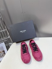 プラダ靴 PRADA 2024新作 道徳トレーニングシューズ