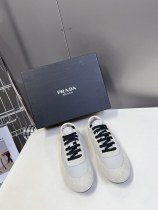 プラダ靴 PRADA 2024新作 道徳トレーニングシューズ
