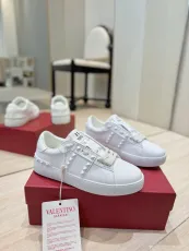 ヴァレンティノ靴 VALENTINO 2024新作 厚底カジュアルスニーカー