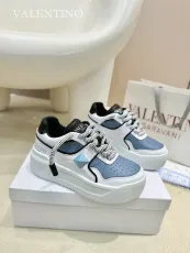 ヴァレンティノ靴 VALENTINO 2024新作 スポーツシューズとカジュアルシューズ