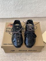 ミュウミュウ靴 Miu Miu 2024新作 スニーカー