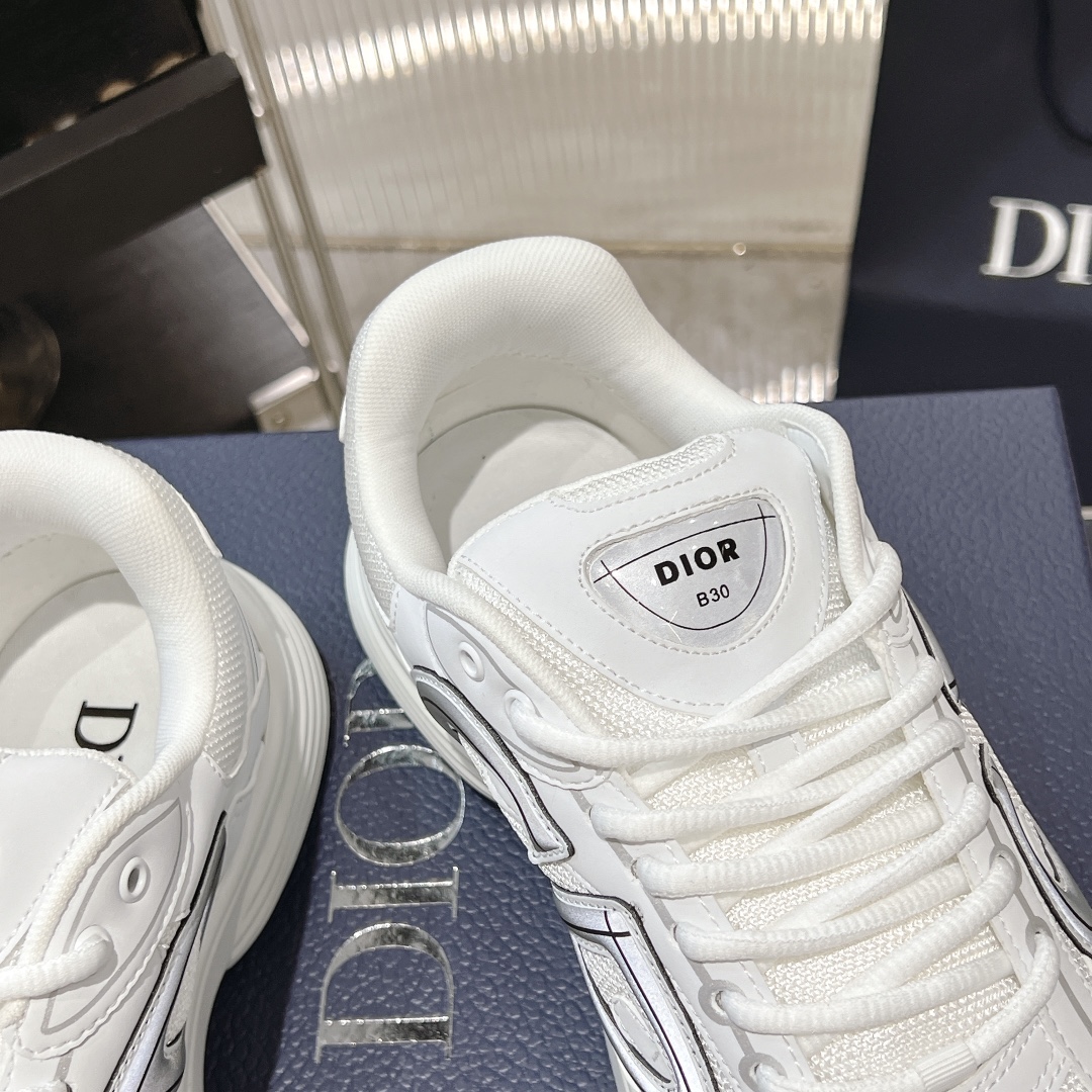 ディオール靴 DIOR 2024新作 カジュアルシューズ