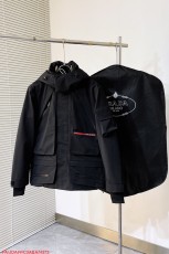 プラダ服 PRADA 2025新作 ダウンジャケット