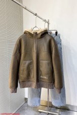 ルイヴィトン服 LOUIS VUITTON 2025新作 フード付きジャケット