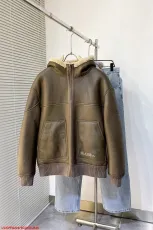 ルイヴィトン服 LOUIS VUITTON 2025新作 フード付きジャケット