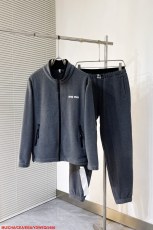 ミュウミュウ服 Miu Miu 2025新作 長袖スーツ