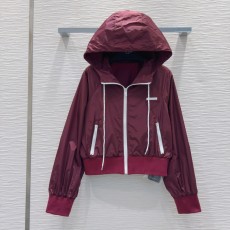 プラダ服 PRADA 2025新作 フード付きジャケット