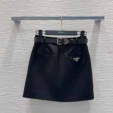 プラダ服 PRADA 2025新作 気質の短いスカート