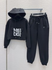 ディオール服 DIOR 2025新作 セット