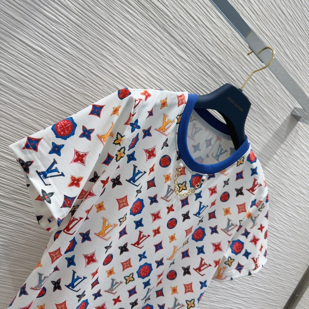ルイヴィトン服 LOUIS VUITTON 2025新作 Tシャツ