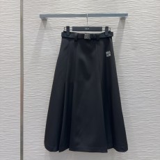 ディオール服 DIOR 2025新作 エレガントなプリーツスカート