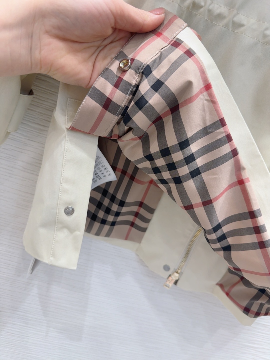 バーバリー服 BURBERRY 2025新作 トレンチコート