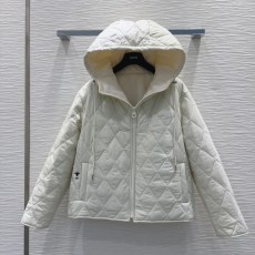 ディオール服 DIOR 2025新作 パッド入りジャケット