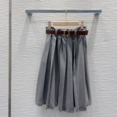 ミュウミュウ服 Miu Miu 2025新作 デニムスカート