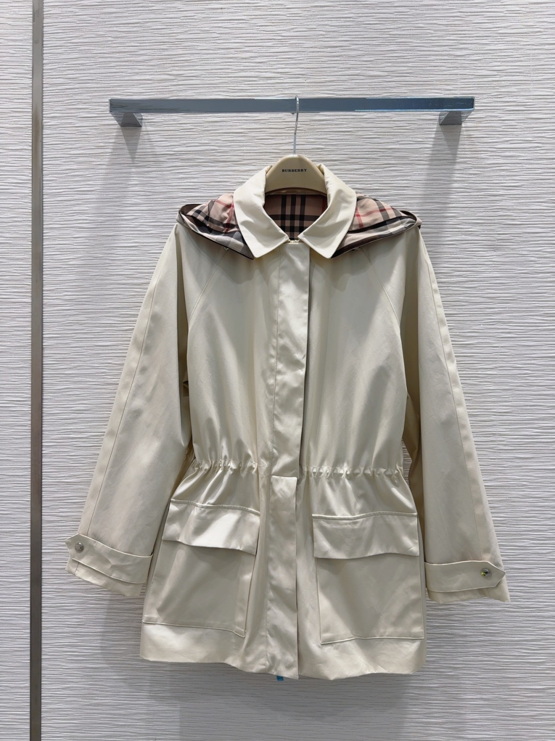 バーバリー服 BURBERRY 2025新作 トレンチコート