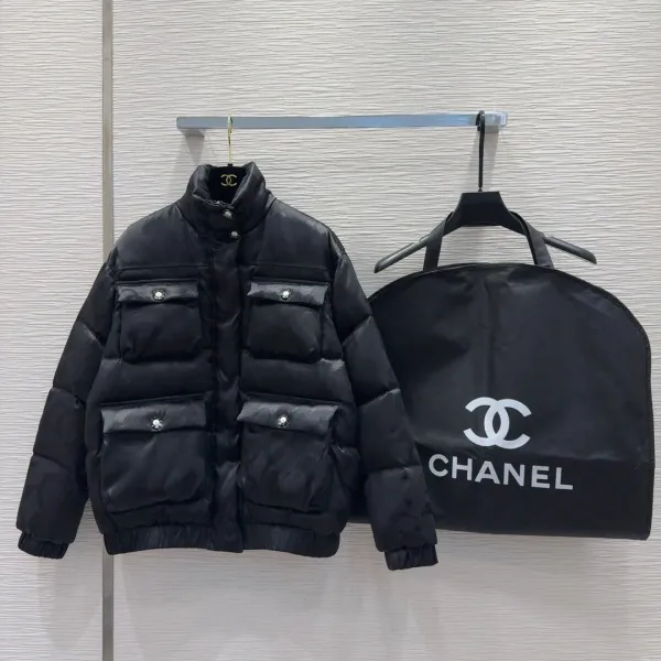 シャネル服 CHANEL 2025新作 ダウンジャケット