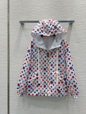 ルイヴィトン服 LOUIS VUITTON 2025新作 コート