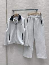 ミュウミュウ服 Miu Miu 2025新作 セット