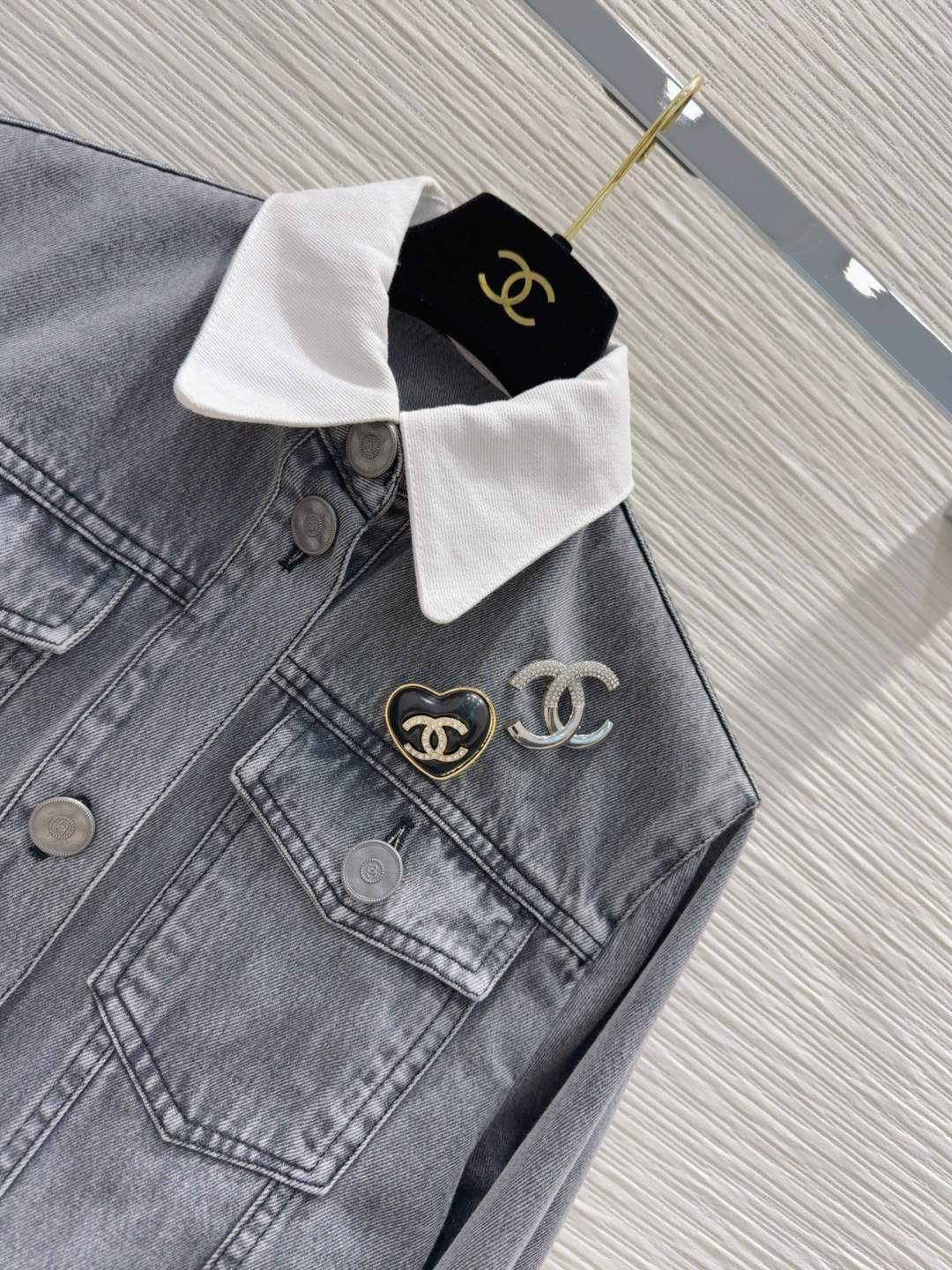 シャネル服 CHANEL 2025新作 デニムスーツ