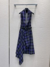 ディオール服 DIOR 2025新作 背中が開いたドレス