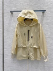 ルイヴィトン服 LOUIS VUITTON 2025新作 コート