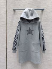 ディオール服 DIOR 2025新作 フード付きプルオーバースウェットシャツ