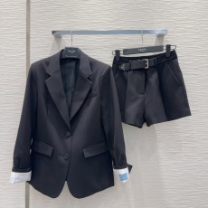 プラダ服 PRADA 2025新作 スーツ