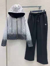 ルイヴィトン服 LOUIS VUITTON 2025新作 カジュアルスポーツスーツ
