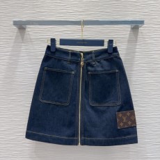 ルイヴィトン服 LOUIS VUITTON 2025新作 デニムスーツ