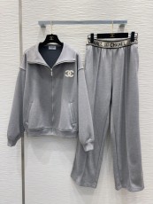 シャネル服 CHANEL 2025新作 ファッションスーツ