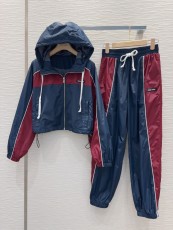 ミュウミュウ服 Miu Miu 2025新作 スポーツスーツ
