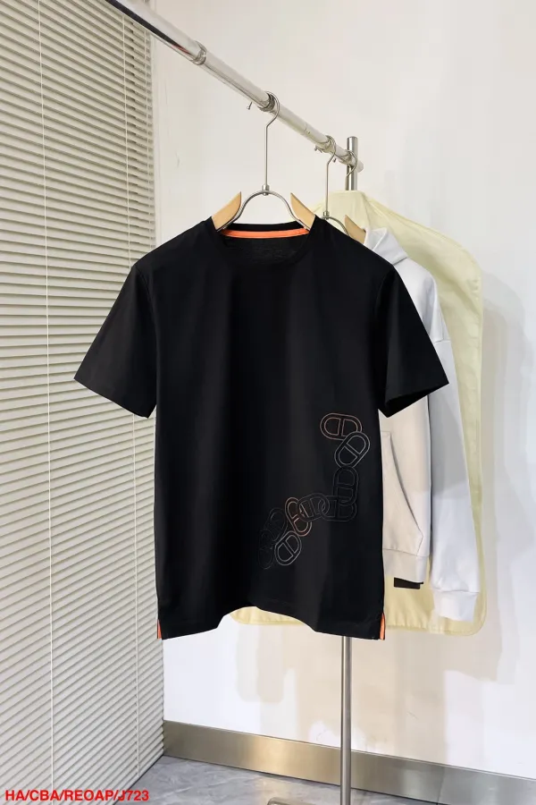 エルメス服 HERMES 2025新作 半袖Tシャツ