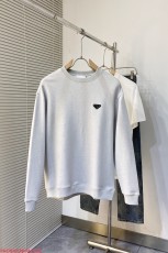 プラダ服 PRADA 2025新作 クルーネックスウェットシャツ