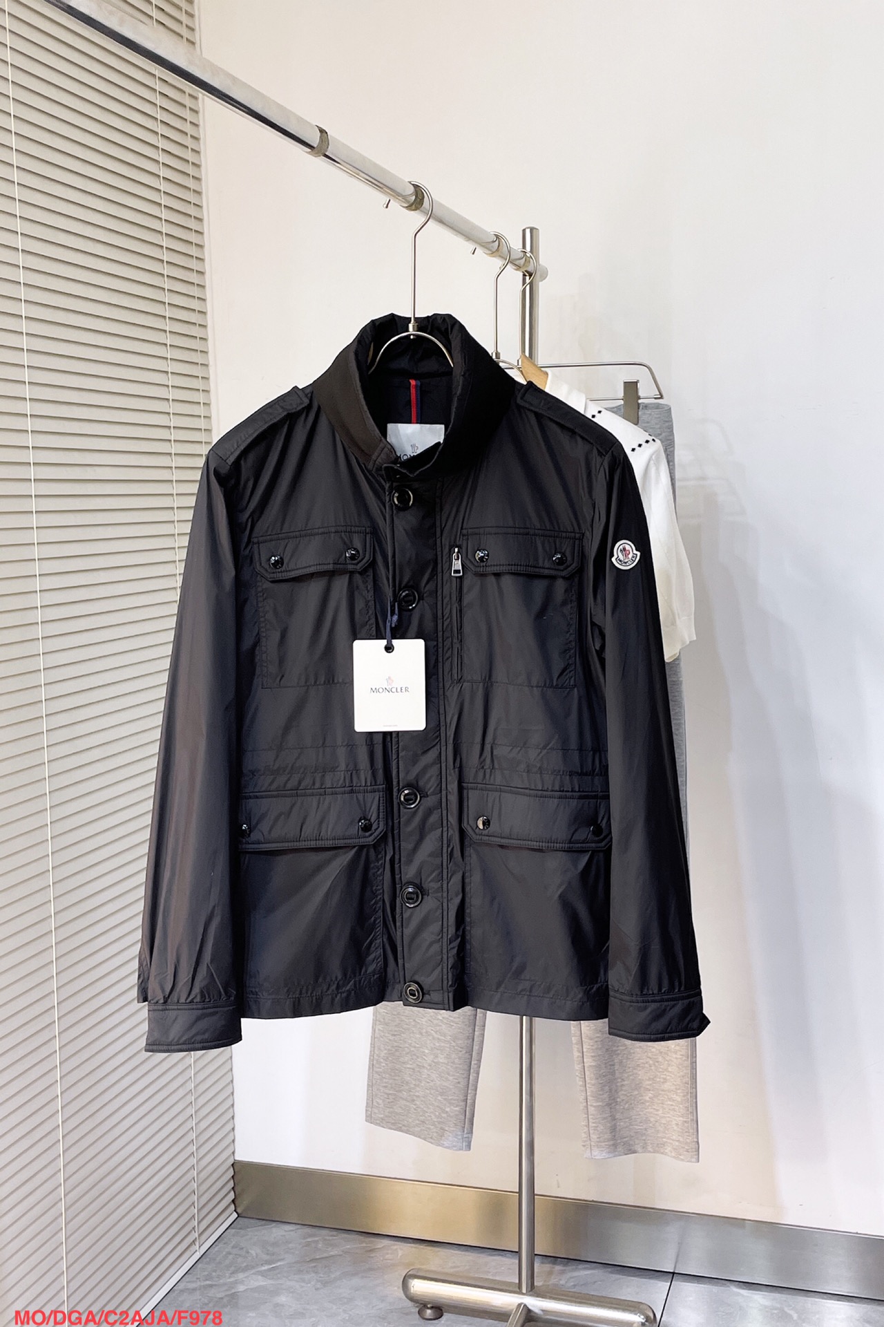 モンクレール服 MONCLER 2025新作 フード付きジャケット
