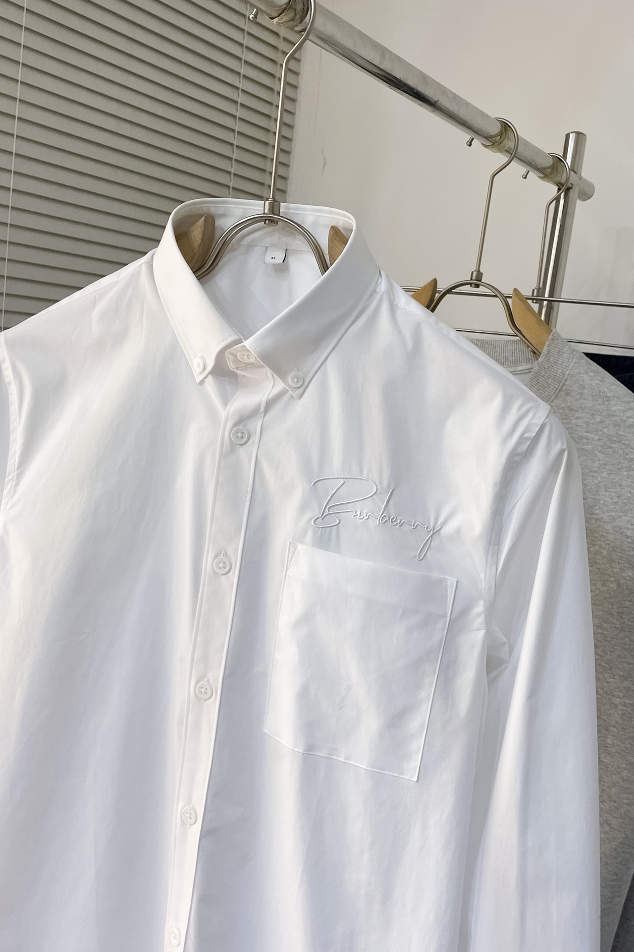 バーバリー服 BURBERRY 2025新作 長袖シャツ