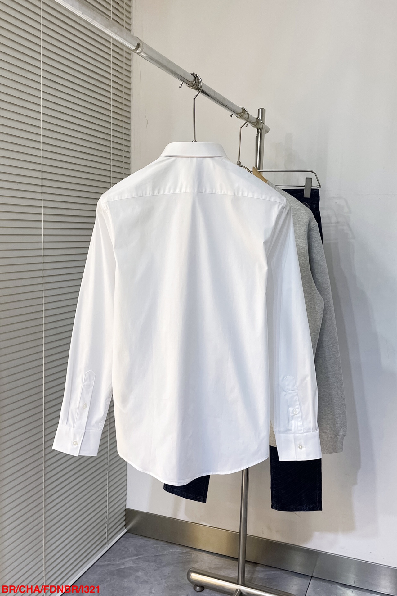 バーバリー服 BURBERRY 2025新作 長袖シャツ