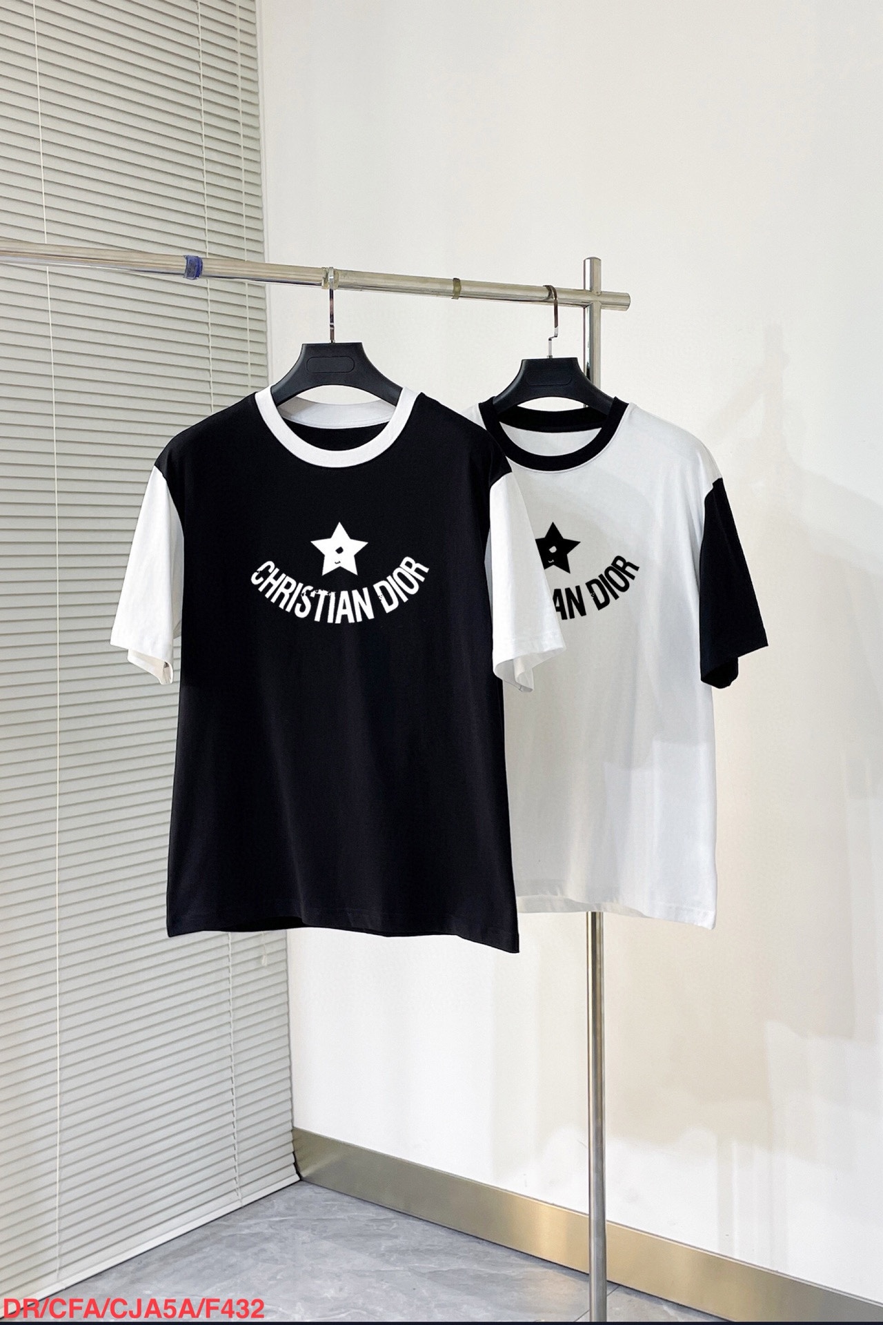 ディオール服 DIOR 2025新作 半袖Tシャツ