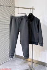 ルイヴィトン服 LOUIS VUITTON 2025新作 長袖スーツ
