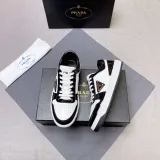 プラダ靴 PRADA 2025新作 レザースニーカー